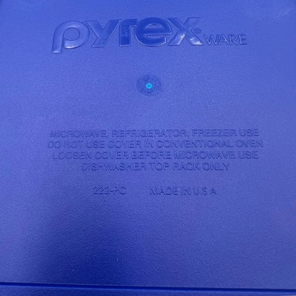 Pyrex 2qt Square Glass Baking Dish 8in Clear with Blue Lid New